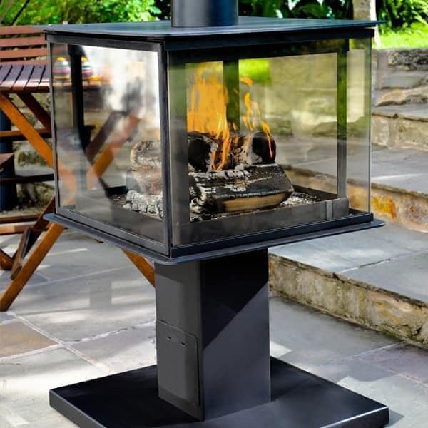 Outdoor fire installation